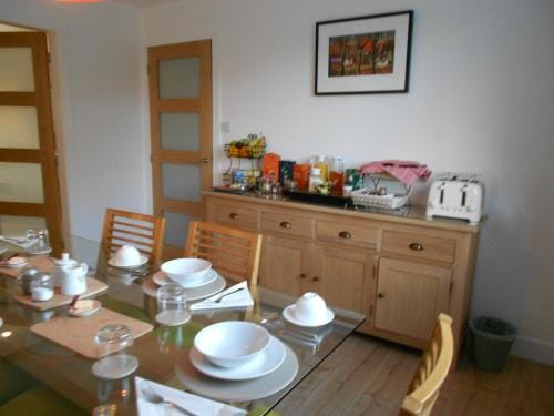 Breakish Escape B&B-near Broadford Hotel in Scotland