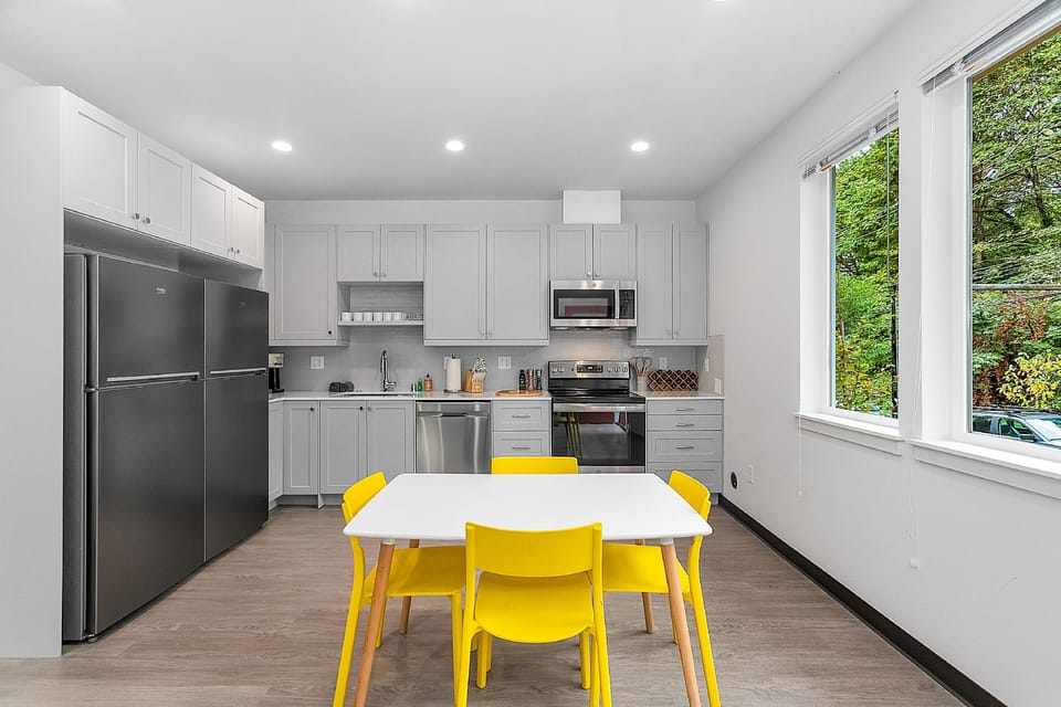 Solo's Smuggler Suite Hotel in Queen Anne