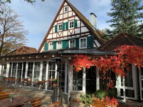 Waldhotel Eichenhof Hotel in Aalen