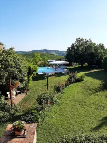 Ca' Frescot Hotel in Piedmont