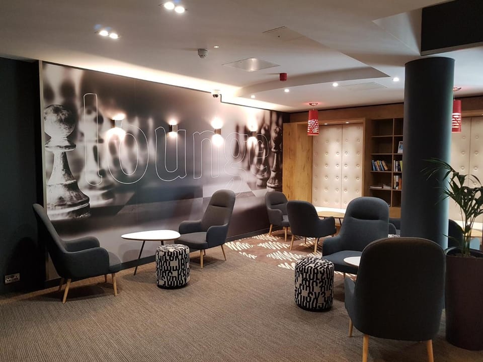 Bar/lounge