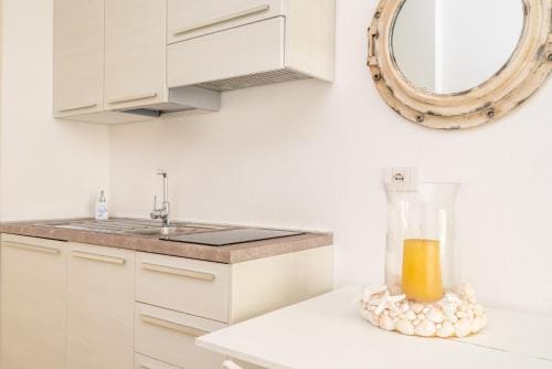 Camera Carolina Hotel in Deiva Marina