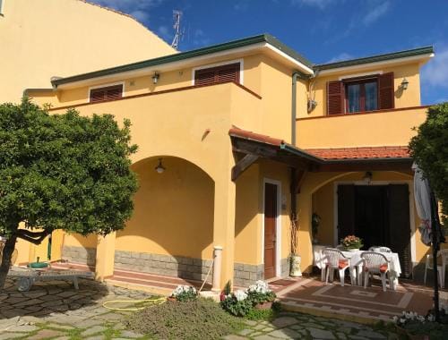 il giardino sul mare B&B Hotel in Liguria