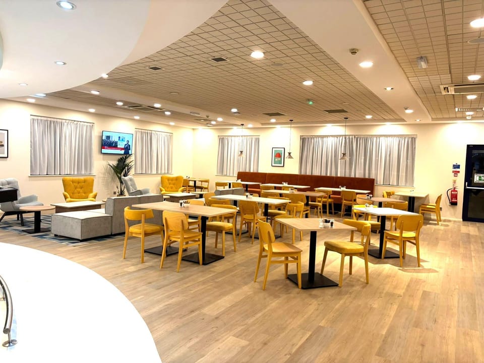 Garner Hotel Rotherham East By IHG Hotel in England