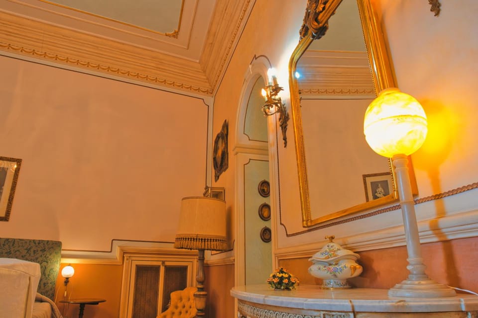 B&B Flora House Hotel in Salerno