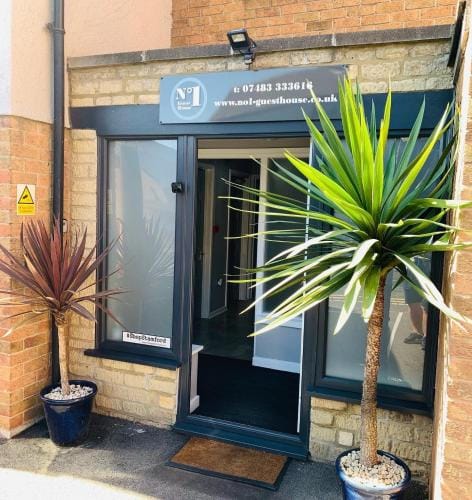 No1 Guest House Hotel in South Kesteven District
