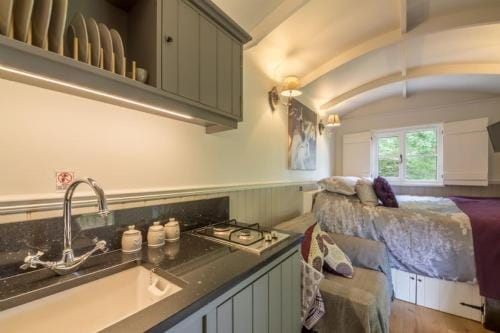 Thompson Hall Retreat Lodge in Breckland District