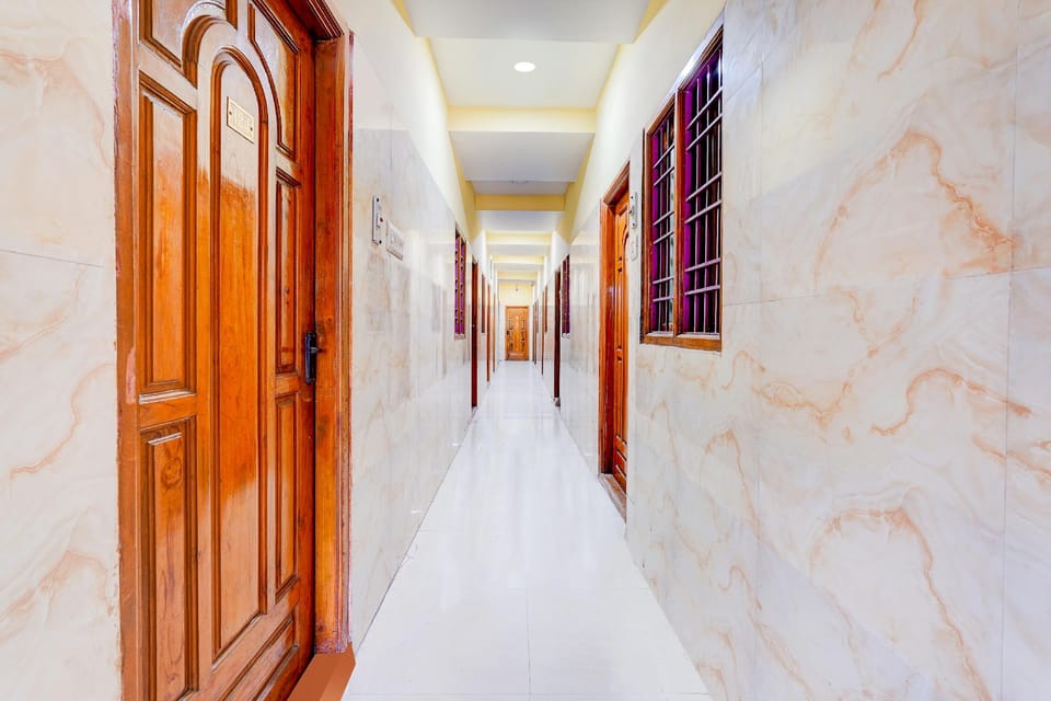 Hotel O Manali Crossway Chennai Hotel in Chennai