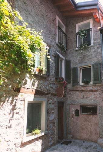 Catif Ladru Hotel in Province of Brescia