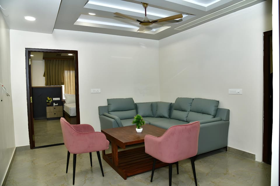 Rangam Grand Hotel in Karnataka