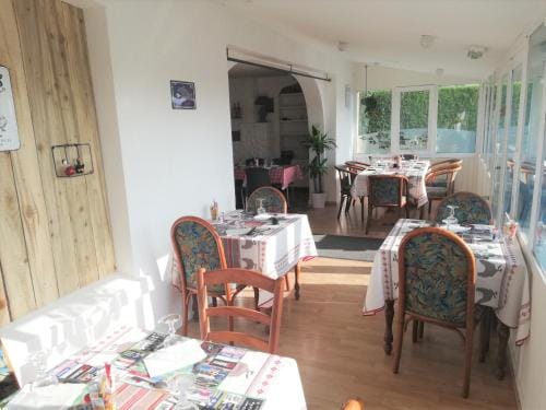 La cocotte normande Hotel in Granville