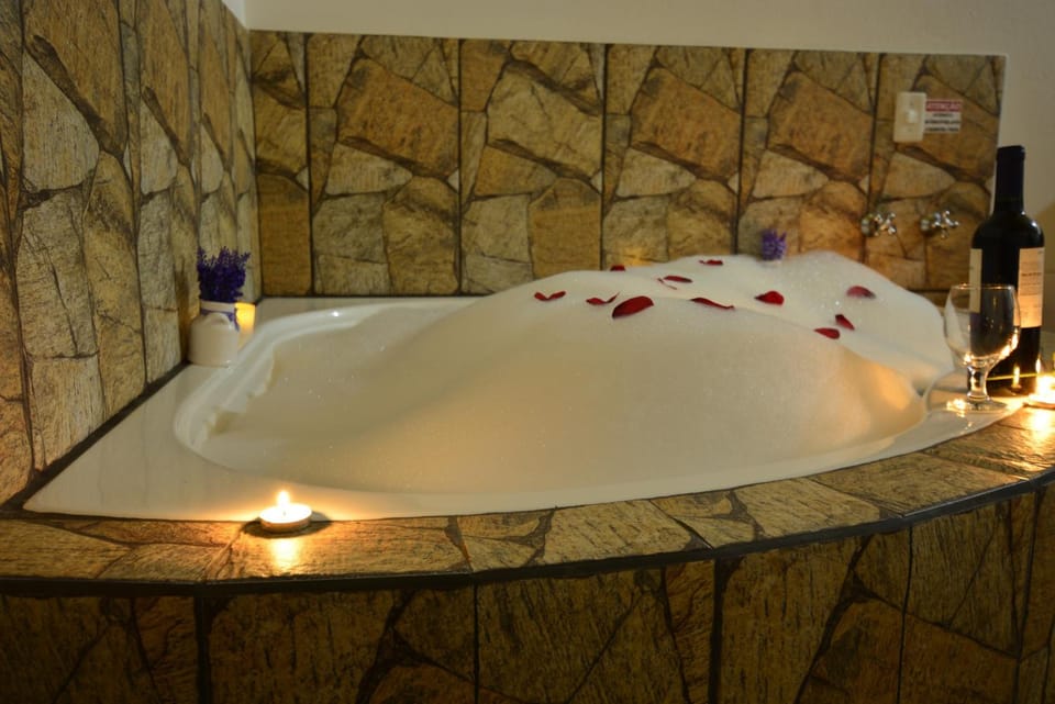 Hot tub