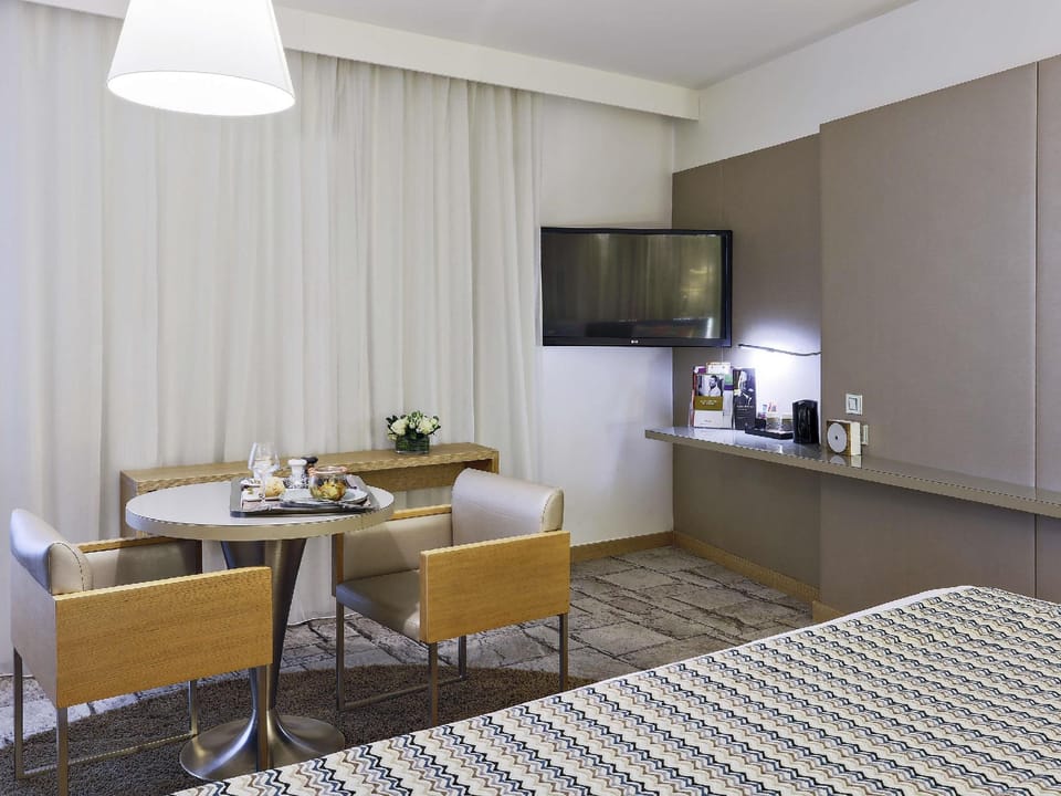 Mercure Vaugirard Paris Porte De Versailles Hotel Hotel in Issy-les-Moulineaux