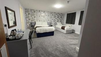 Terrace Lodge Lodge in Yeovil