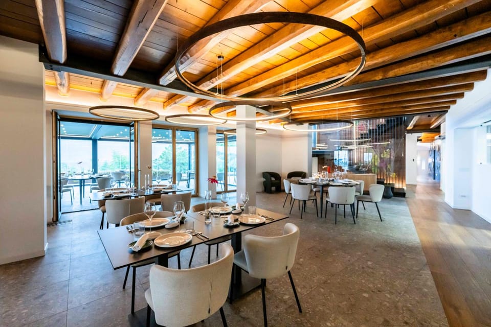 Borgo Capietaglio Wine Resort Hotel in Province of Lecco
