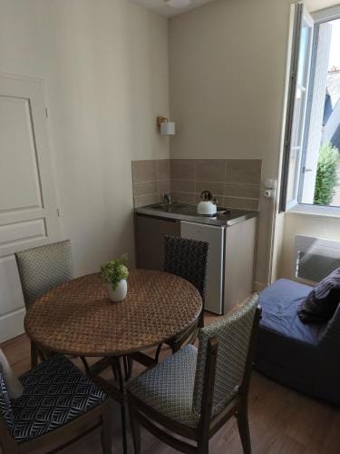 Les Chambres de Nelly Hotel in Centre-Val de Loire