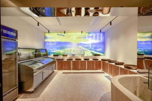 Yishe Sava (OMG Heartbeat Paradise Store) Hotel in Hangzhou