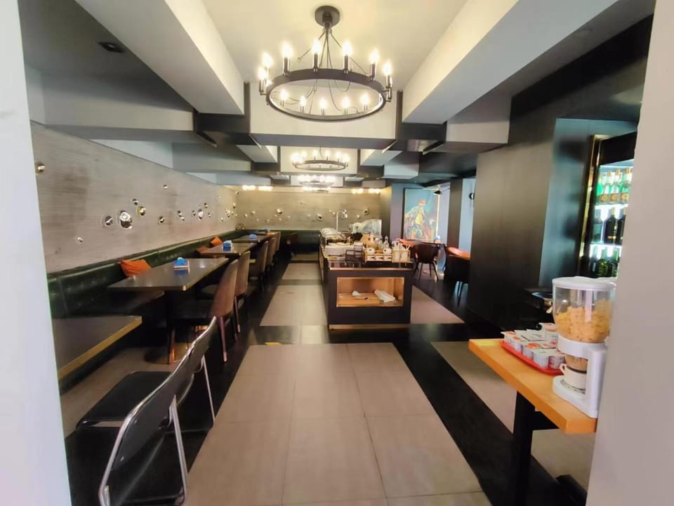 Orange Hotel Beijing Guangming Bridge Hotel in Beijing