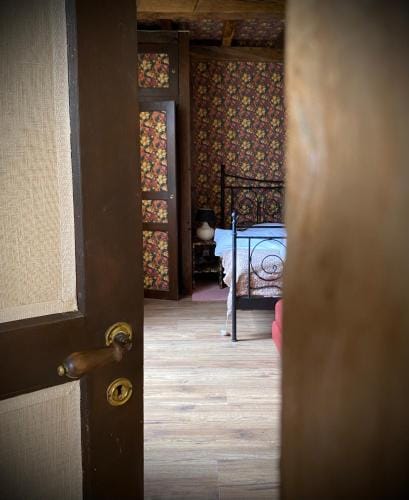 Le Pimbat de Cruzalet Hotel in Auvergne-Rhône-Alpes
