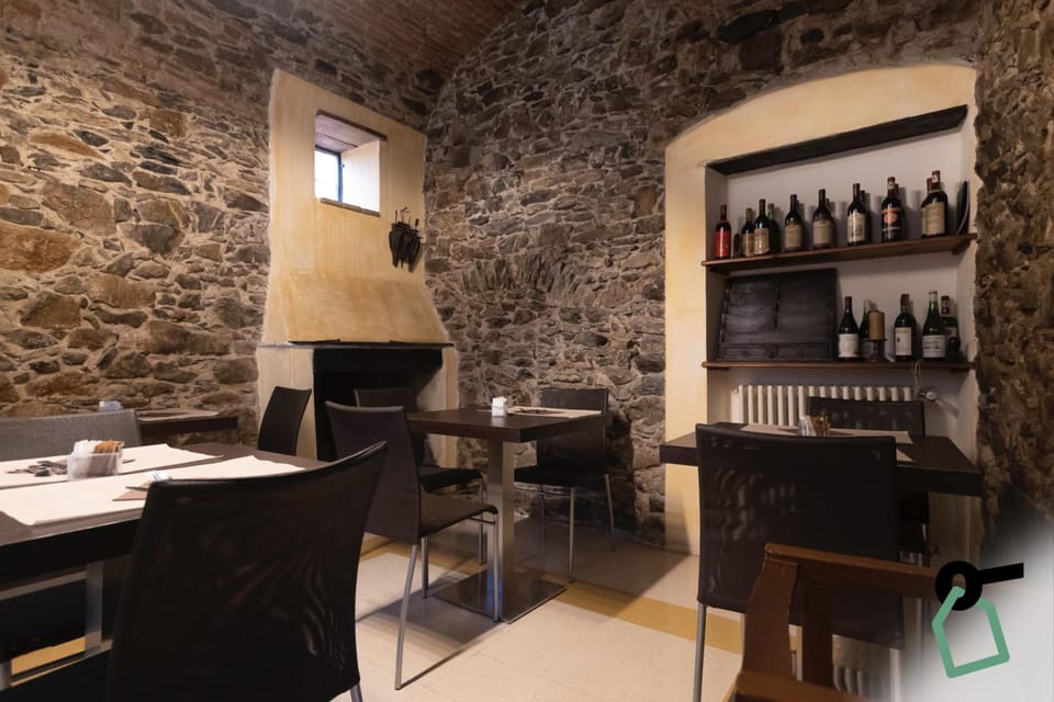 Hotiday Vezzano Ligure Hotel in Province of Massa and Carrara