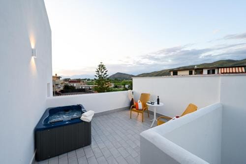 Dimora Domitia - Apartments Hotel in Campania