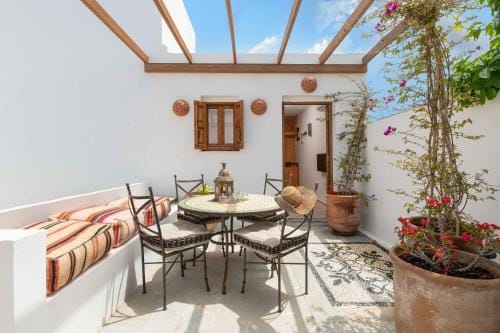 Villa Vasoula Lindos, Jasmine and Gardenia Suite Hotel in Lindos