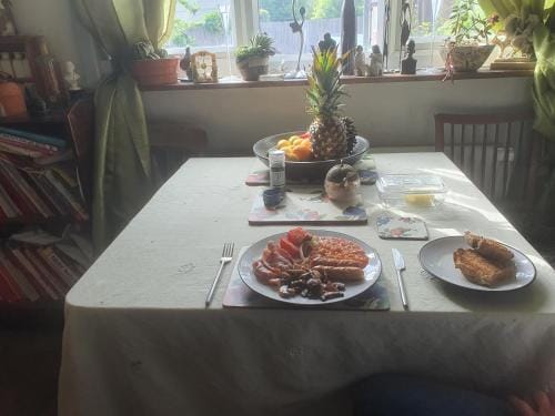 Fairhaven Bed & Breakfast Hotel in Borough of Waverley