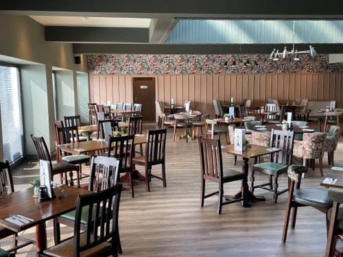 Abbotshall Hotel in Kirkcaldy