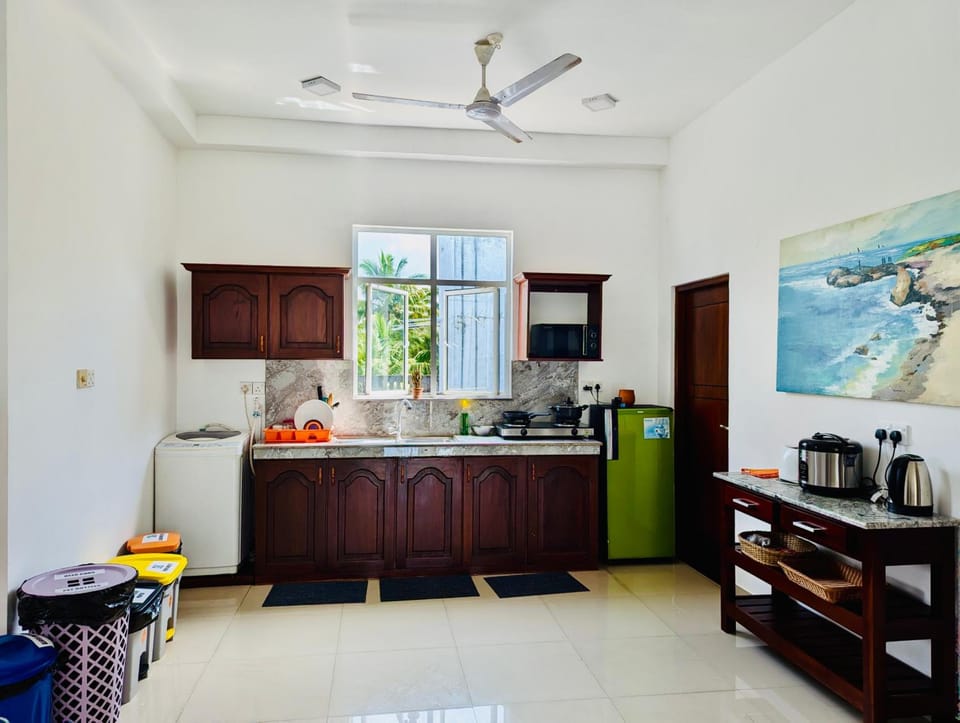 Bliss Apartment Hikkaduwa Hotel in Hikkaduwa