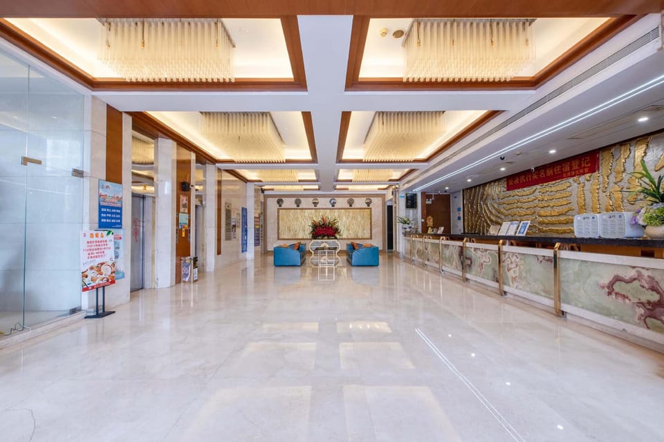 Yingbai Hotel - Foshan Creative Industry Park China Ceramic City Hotel in Guangzhou