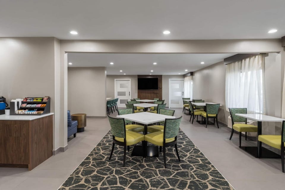 Wingate by Wyndham Jackson Hotel in Jackson