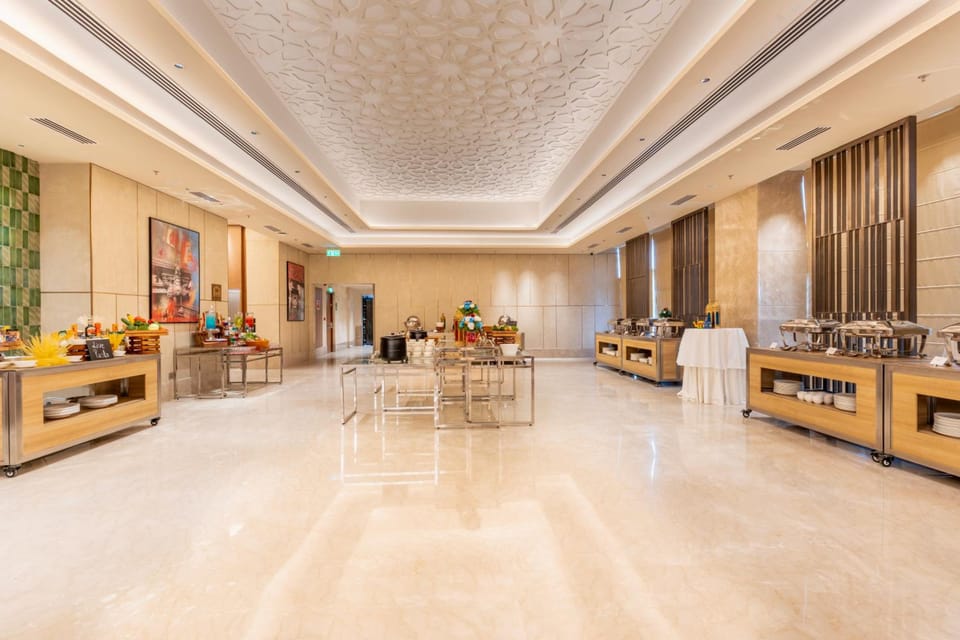Sarovar Premiere Alwar Hotel in Rajasthan