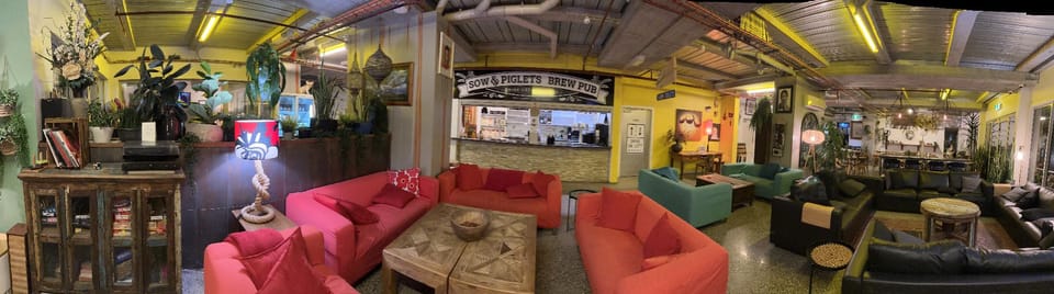 Sow and Piglets Guesthouse Hostel in Port Campbell