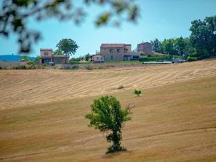 Serre Alte Landscape luxury Rooms Hotel in Umbria