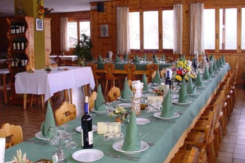Albergo Ristorante Ginepro Hotel in Canton of Grisons