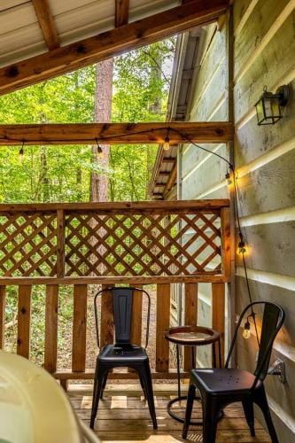 Dog-Friendly Getaway, Adventure Awaits Nearby Lodge in Sevier County