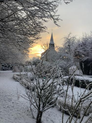 La Cour de l'eglise Hotel in Normandy
