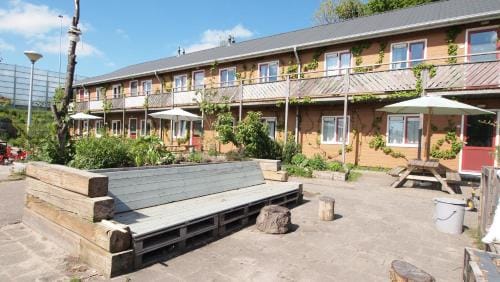 Amsterdam Farm Lodge Hotel in Amsterdam
