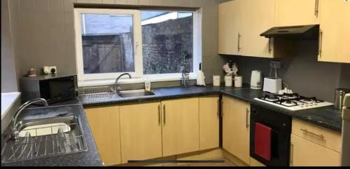 284 - room 2 - Beachfront Hotel in Swansea