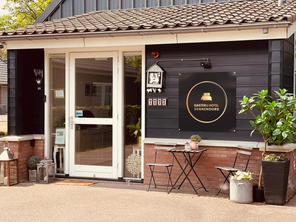 Gasterij Hotel Dennenoord Hotel in North Brabant (province)