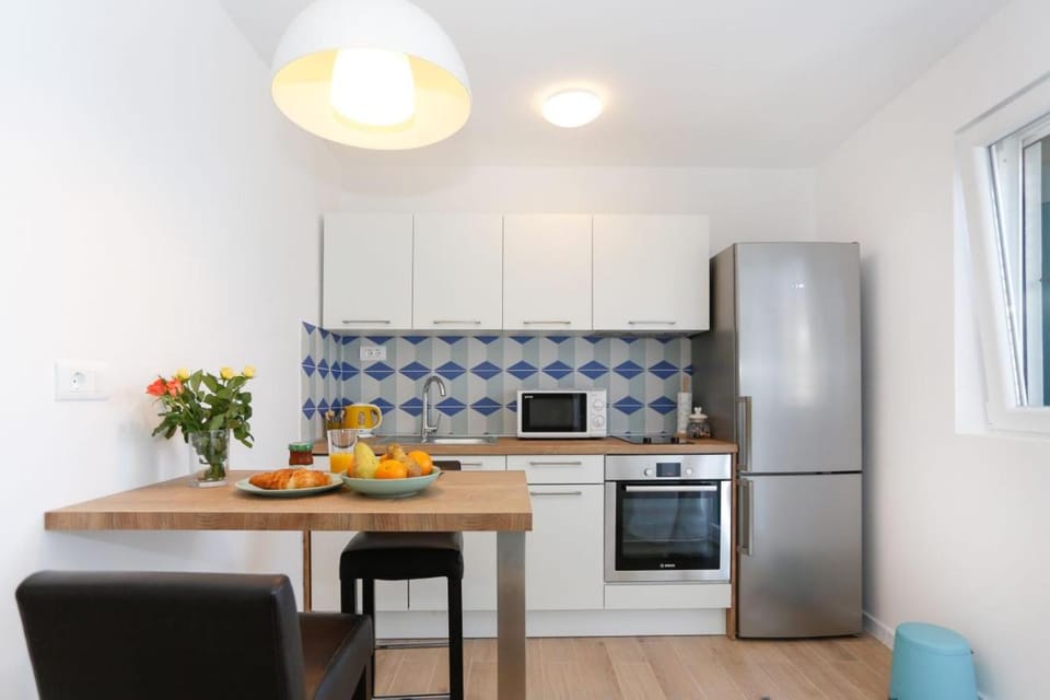 Apartments and Rooms Stone House Hotel in Split
