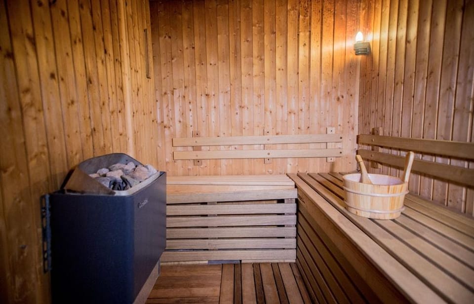 Le Loup Blanc Hotel in Uvernet-Fours