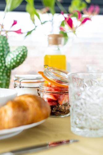 B&B StudioLKE Hotel in Limburg (province)