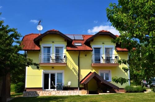 Apartment & Rooms Arija Hotel in Plitvice Lakes Park