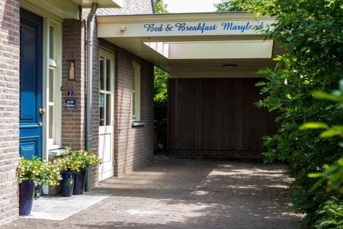 Bed & Breakfast Maryland Hotel in Limburg (province)
