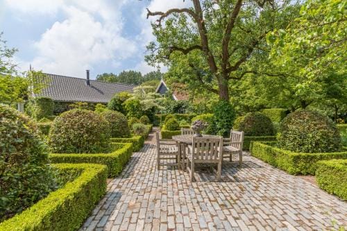 Bij Janneke Hotel in South Holland (province)