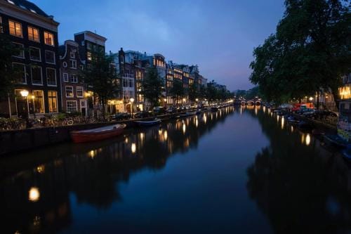 Canal View B&B Amsterdam Hotel in Amsterdam