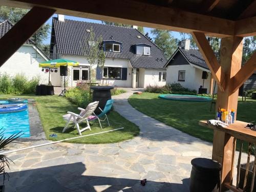Bed & Breakfast de Zandhoef Lodge in North Brabant (province)