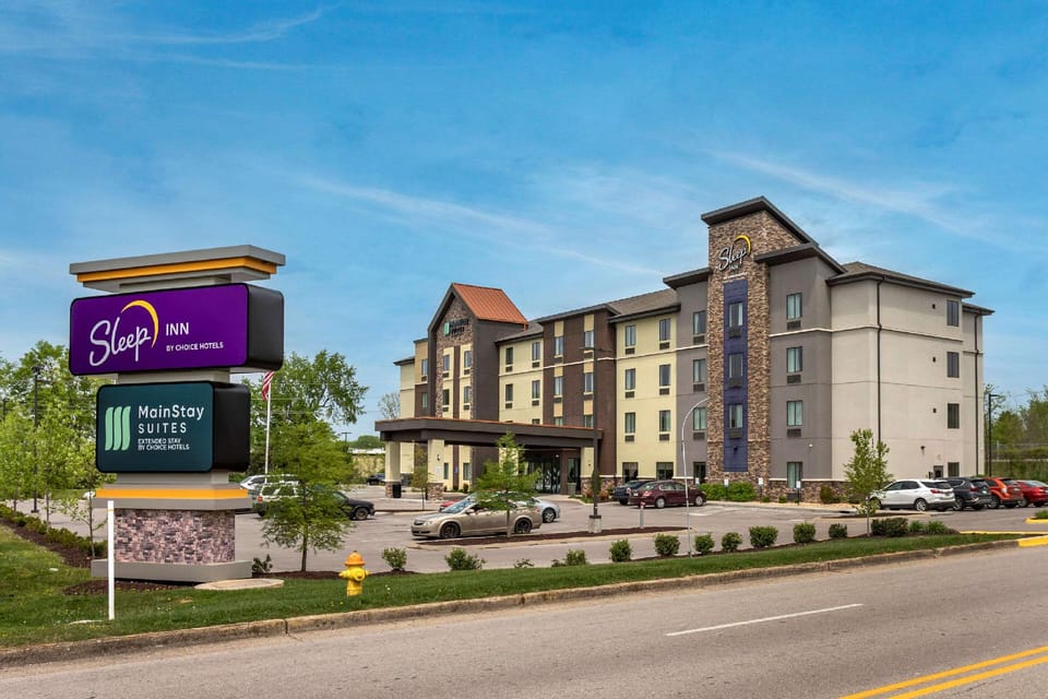 Sleep Inn Bowling Green North Hotel in Bowling Green