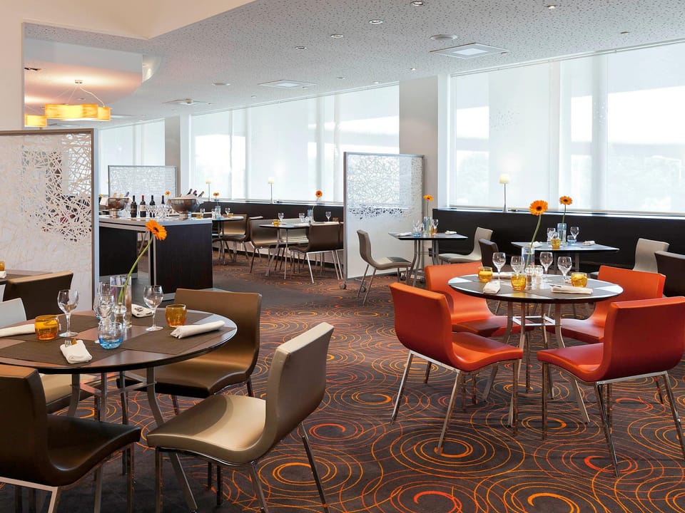 Novotel Paris La Defense Hotel Hotel in Puteaux
